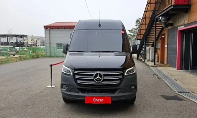 Mercedes-Benz Sprinter 2019, 54944 км, за 45621.64 USD