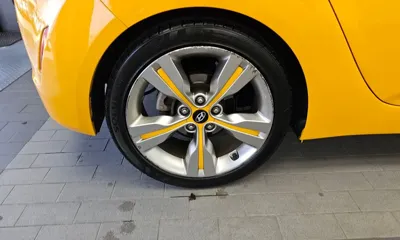 Hyundai Veloster 2012, 72497 км, за 3192.18 USD