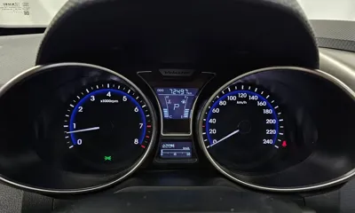Hyundai Veloster 2012, 72497 км, за 3187.62 USD - фото 8