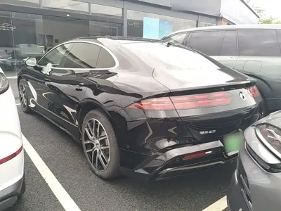 Denza Denza Z9 2024, 27799 км, за 33607.35 USD