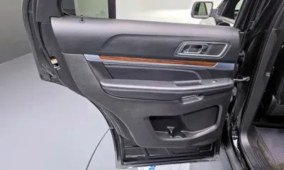 Ford Explorer 2017, 40693 км, за 10986.15 USD - фото 25