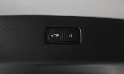 Genesis GV80 2023, 54084 км, за 30228.16 USD - фото 32