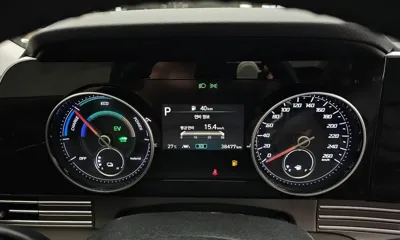 Hyundai Grandeur 2022, 38477 км, за 17226.8 USD - фото 8