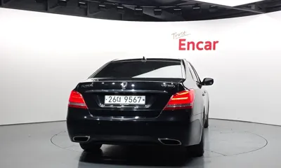 Hyundai Equus 2015, 162863 км, за 4355.46 USD