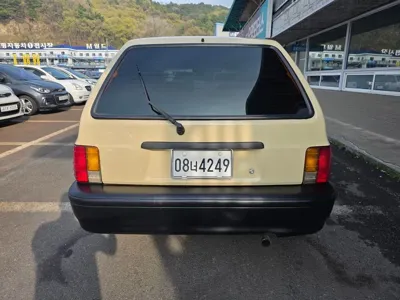 Kia Pride 1998, 160080 км, за 2953.92 USD