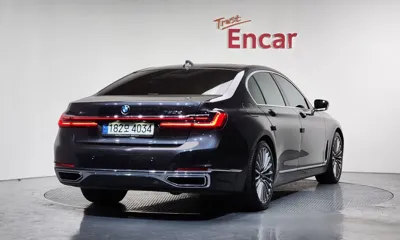 BMW 7-Series 2021, 108366 км, за 32503.4 USD