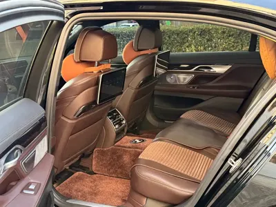 BMW 7 Series 2017, 118000 км, за 26838.04 USD - фото 8