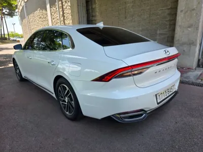 Hyundai Grandeur 2020, 98193 км, за 13088.32 USD