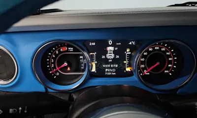Jeep Wrangler 2019, 71331 км, за 27483.42 USD - фото 8