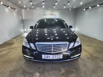 Mercedes-Benz E-Class · 2013 год