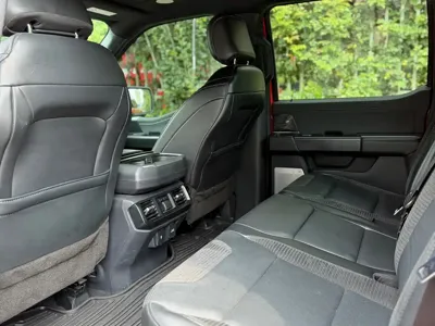 Ford F-150 Raptor 2023, 44000 км, за 73276.98 USD - фото 17