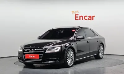 Audi A8 · 2015 год
