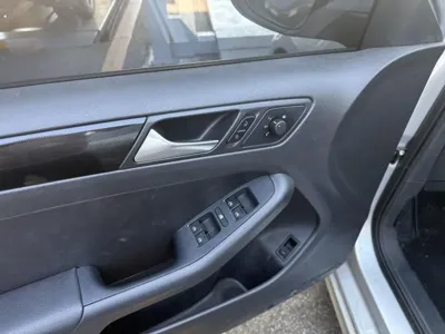 Volkswagen Jetta 2014, 22954 км, за 5281.6 USD - фото 15