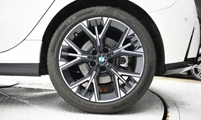 BMW 1-Series 2025, 4293 км, за 26585.27 USD