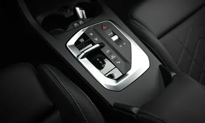 BMW 1-Series 2025, 4293 км, за 26384.38 USD - фото 9