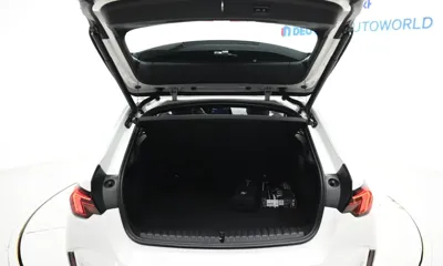 BMW 1-Series 2025, 4293 км, за 26384.38 USD - фото 20