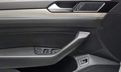 Volkswagen Arteon 2019, 130603 км, за 11684.39 USD - фото 18