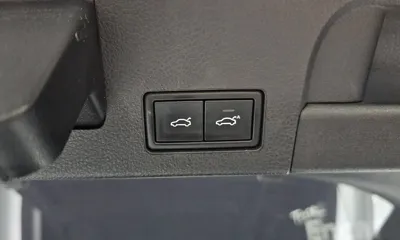 Volkswagen Arteon 2019, 130603 км, за 11684.39 USD - фото 20