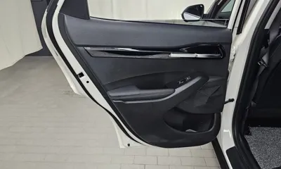 Kia Seltos 2023, 21905 км, за 16771.76 USD - фото 25