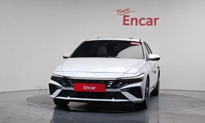 Hyundai Avante 2024, 23689 км, за 16195.15 USD