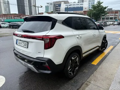 Kia Seltos 2023, 43300 км, за 17723.51 USD
