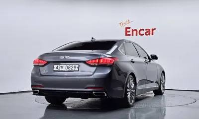 Hyundai Genesis 2016, 72038 км, за 9058.68 USD