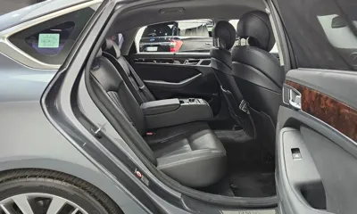 Hyundai Genesis 2016, 72038 км, за 9058.68 USD - фото 11