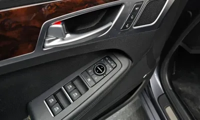 Hyundai Genesis 2016, 72038 км, за 9058.68 USD - фото 32