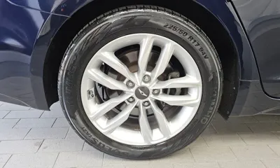 Genesis G70 2018, 167026 км, за 9055.38 USD