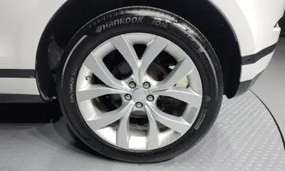 Land Rover Range Rover Evoque 2020, 59834 км, за 17880.78 USD