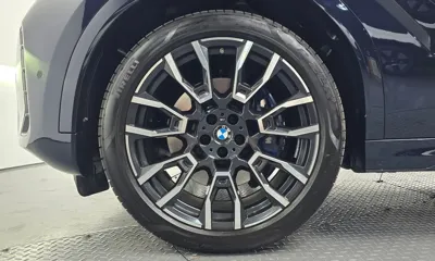 BMW X6 2026, 5004 км, за 88617.57 USD