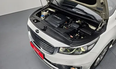 Kia Canival 2017, 109746 км, за 8990.23 USD - фото 6