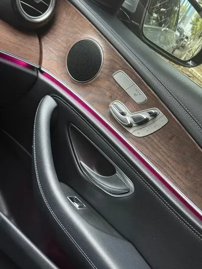 Mercedes-Benz E-Class 2017, 160000 км, за 10394.59 USD - фото 11