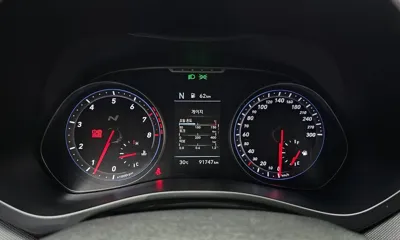Hyundai Veloster 2019, 91747 км, за 8782.21 USD - фото 8