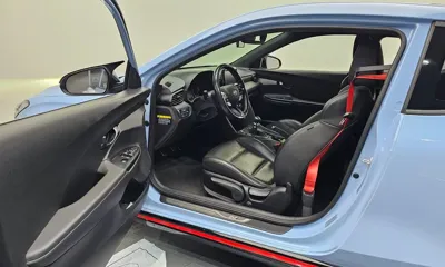 Hyundai Veloster 2019, 91747 км, за 8782.21 USD - фото 10