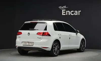 Volkswagen Golf 2015, 151684 км, за 6544.16 USD