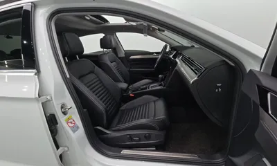 Volkswagen Passat 2021, 33115 км, за 17406.72 USD - фото 11