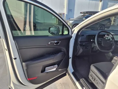 Kia Sportage 2026, 23400 км, за 18635.95 USD - фото 7