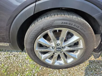 Kia Sorento 2017, 144279 км, за 7735.81 USD