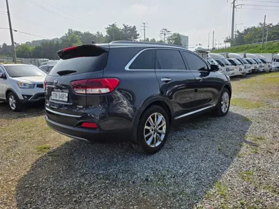 Kia Sorento 2017, 144279 км, за 7700.78 USD - фото 19
