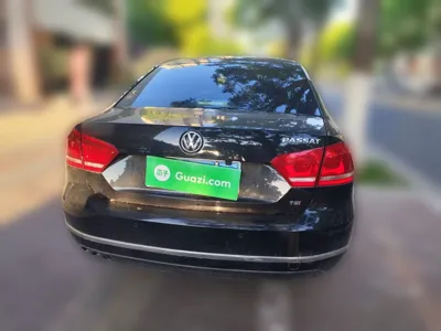Volkswagen Passat 2015, 84400 км, за 6061 USD