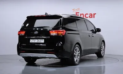 Kia Canival 2017, 151487 км, за 7717.21 USD