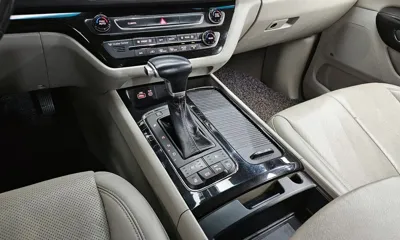 Kia Canival 2017, 151487 км, за 7717.21 USD - фото 9