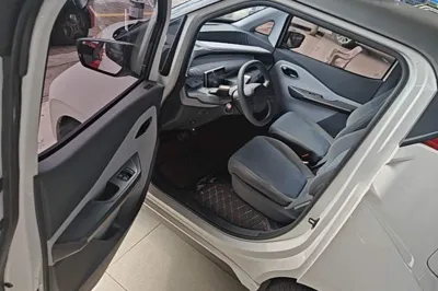 Baojun E200 2019, 51600 км, за 5161 USD - фото 16
