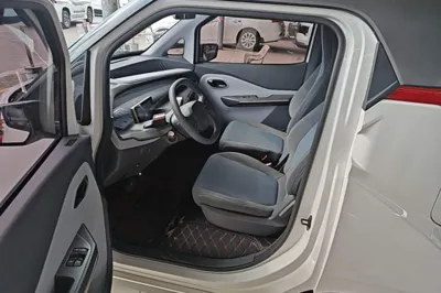 Baojun E200 2019, 51600 км, за 5161 USD - фото 18