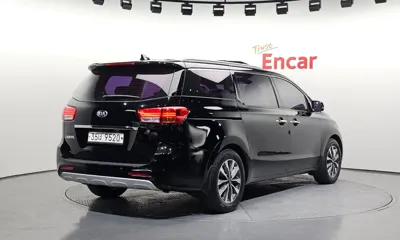 Kia Canival 2015, 195482 км, за 4529.34 USD