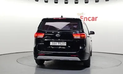 Kia Canival 2015, 195482 км, за 4529.34 USD