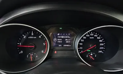 Kia Canival 2015, 195482 км, за 4529.34 USD - фото 8