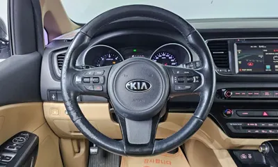 Kia Canival 2015, 195482 км, за 4529.34 USD - фото 13