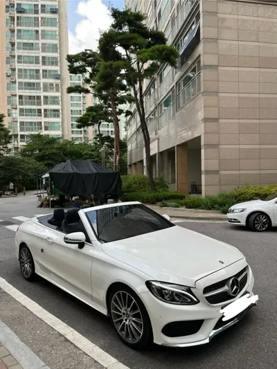 Mercedes-Benz C-Class · 2018 год